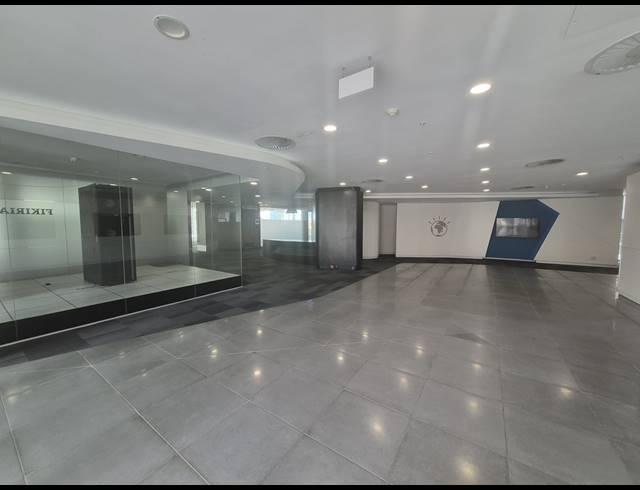 1,094M² OFFICE TO LET IN SANDTON CENTRAL